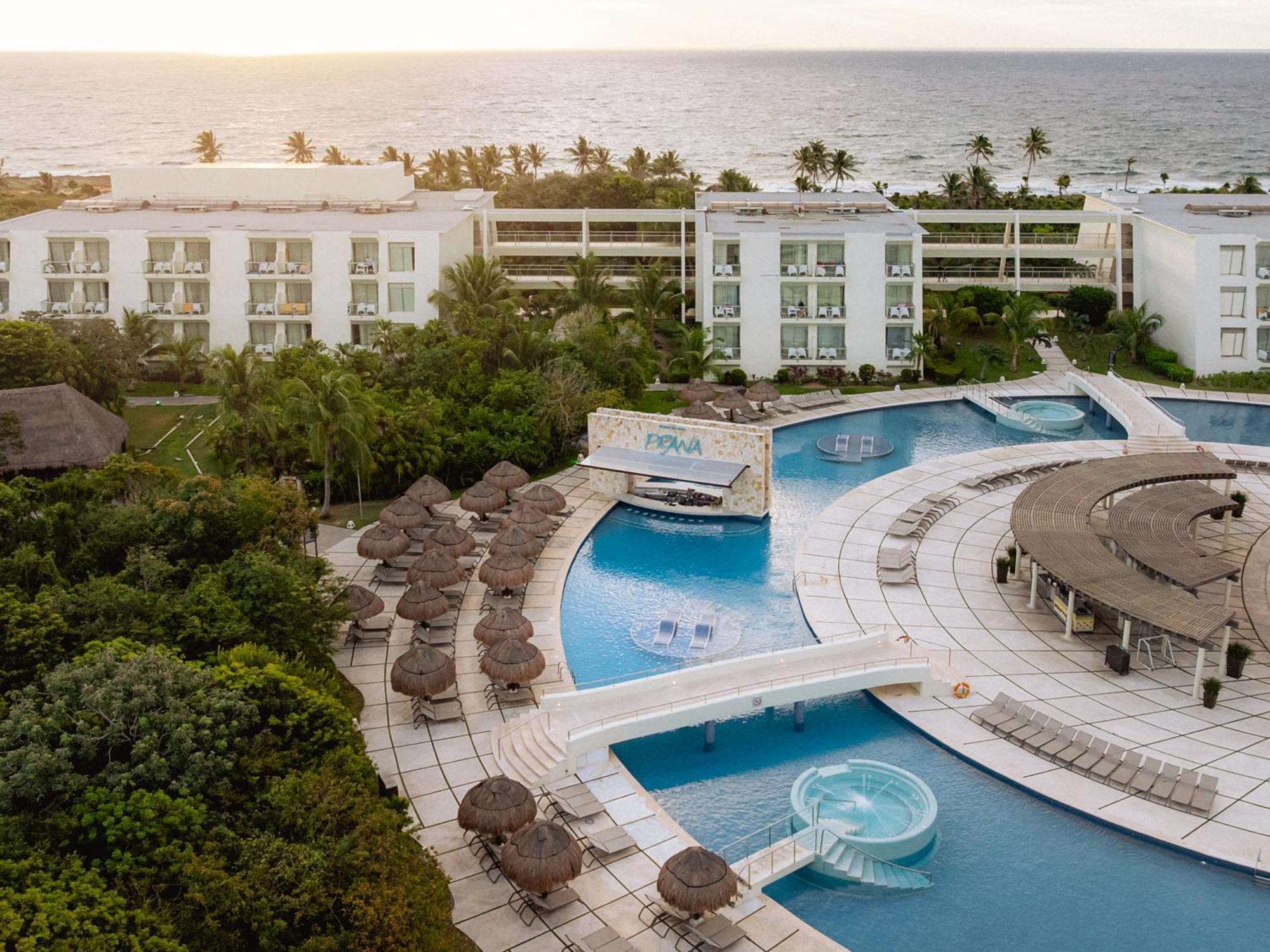 Grand Sirenis Riviera Maya Resort & Spa All Inclusive Akumal Exterior photo